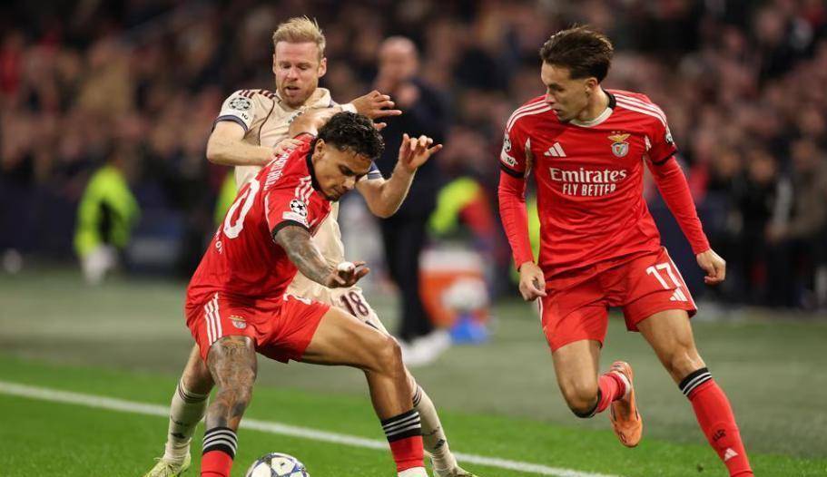 电竞跨界合作推出周边衍生品