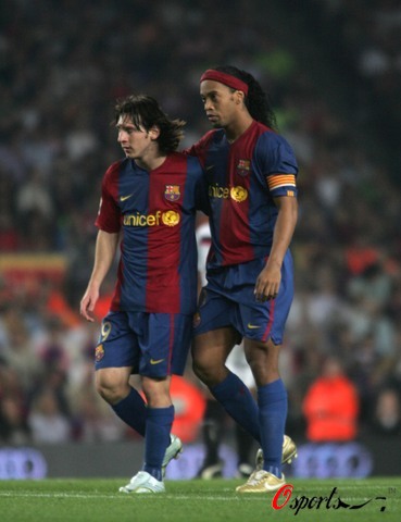 樊振东留洋首冠！一夜6小时内连赢4场 获德国杯MVP