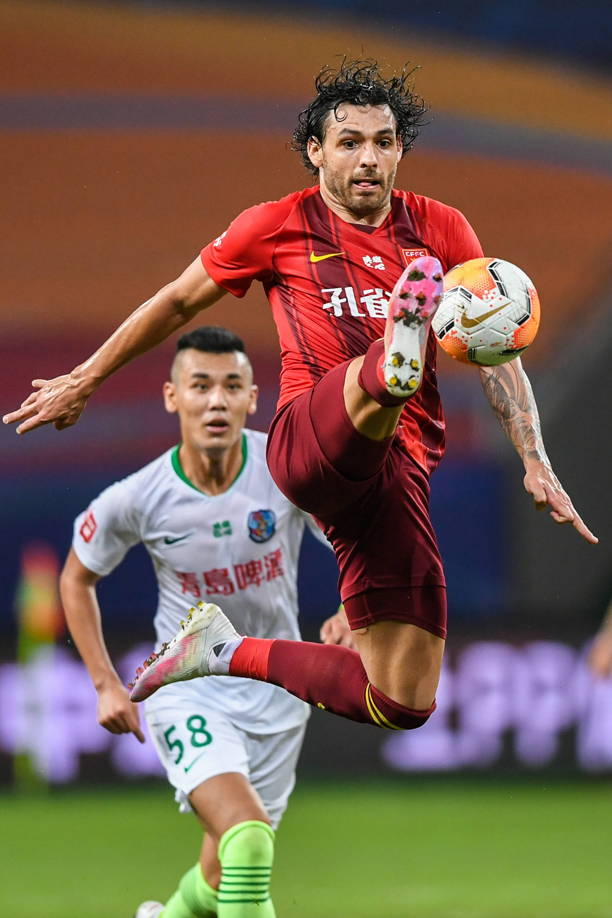 哈登：我会帮乔丹·米勒&桑德斯处于成功位置 但功劳是他们自己的